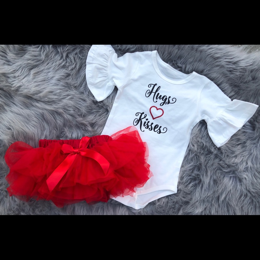 Baby/Girls Valentines Onsie and Tutu with bloomers